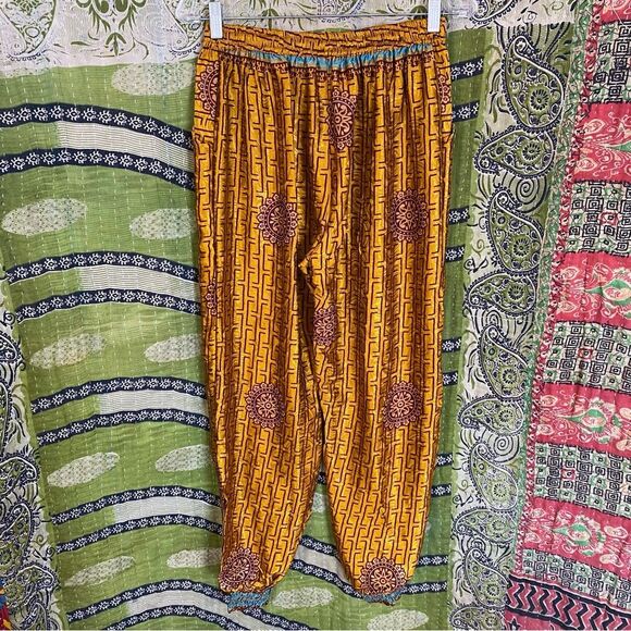 Made in India Silk Yellow/ Brown Floral Boho Palazzo Harem Pants Size Medium - Picture 9 of 15